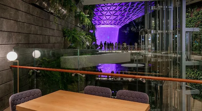 Yotelair Singapore Changi Airport At Jewel 4*,